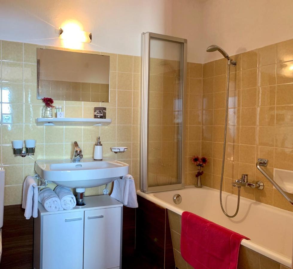 Bed and Breakfast Haus Lukas Seefeld in Tirol Exterior foto